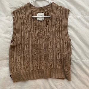 Abercrombie Sweater Vest